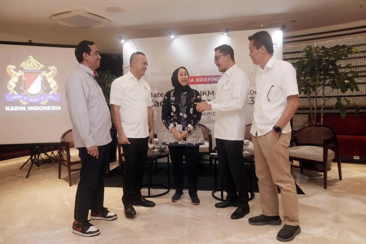 Training session and quality inspection area